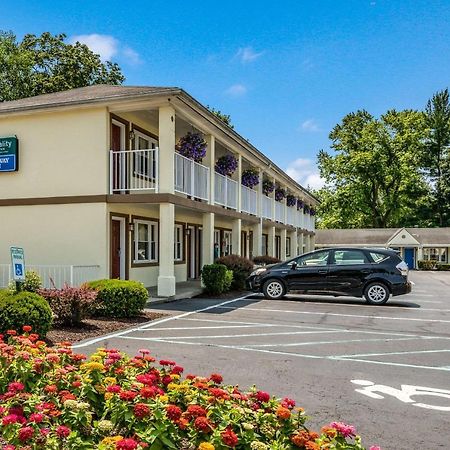 Rodeway Inn Poughkeepsie Ngoại thất bức ảnh