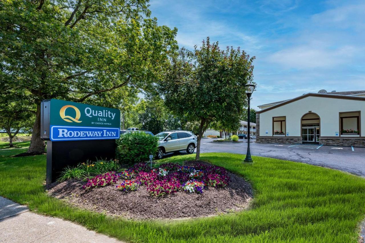 Rodeway Inn Poughkeepsie Ngoại thất bức ảnh