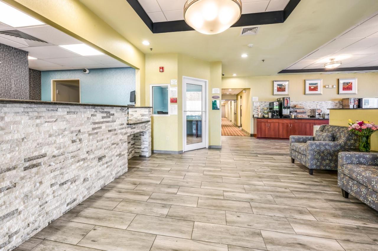 Rodeway Inn Poughkeepsie Ngoại thất bức ảnh